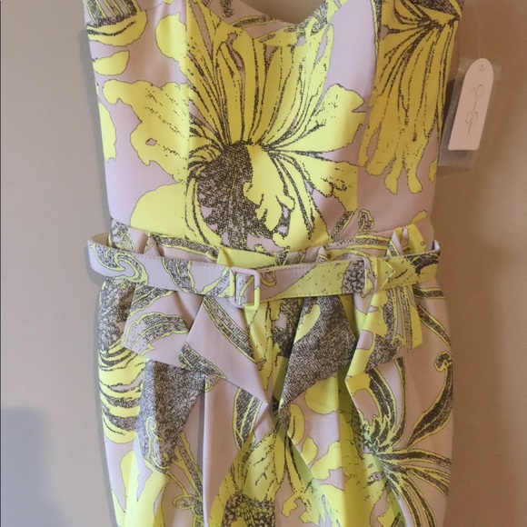 Neon Shortie - Picture 1 of 1